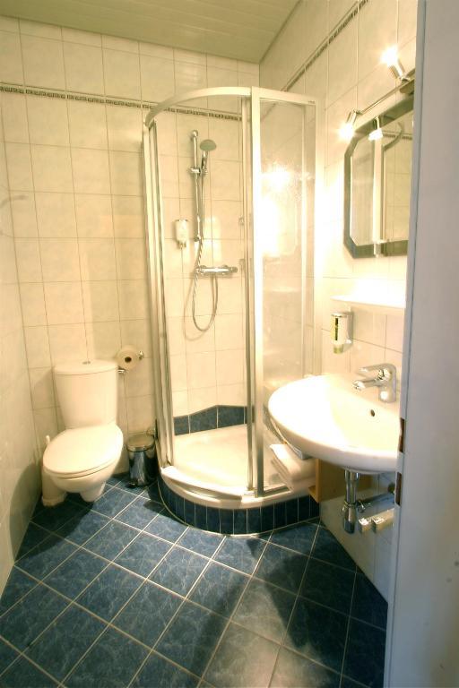 Hotel Tschitscher Nikolsdorf Zimmer foto